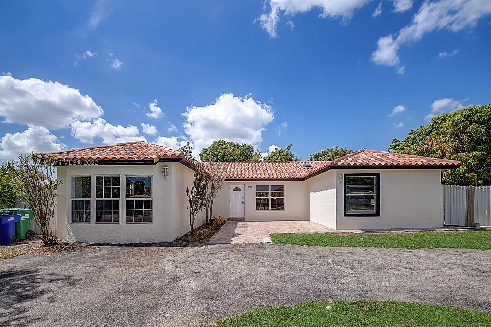 3 bedroom 2 bath for sale at 5730 NW 199th St, Hialeah FL 33015