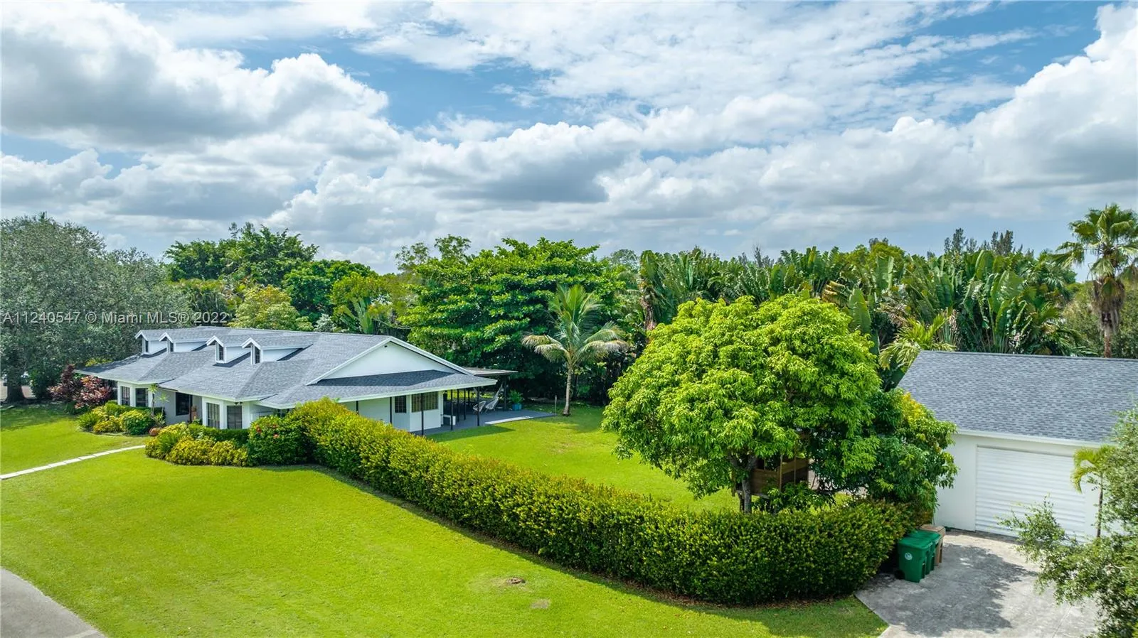 15200 SW 24th Pl, Davie FL 33326