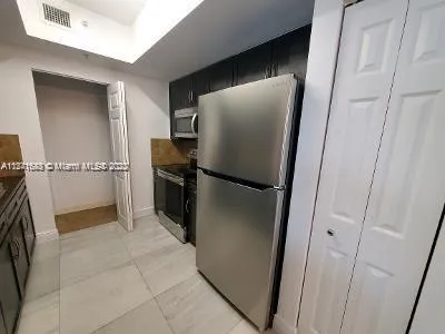 2000 N Bayshore Dr # 619, Miami FL 33137