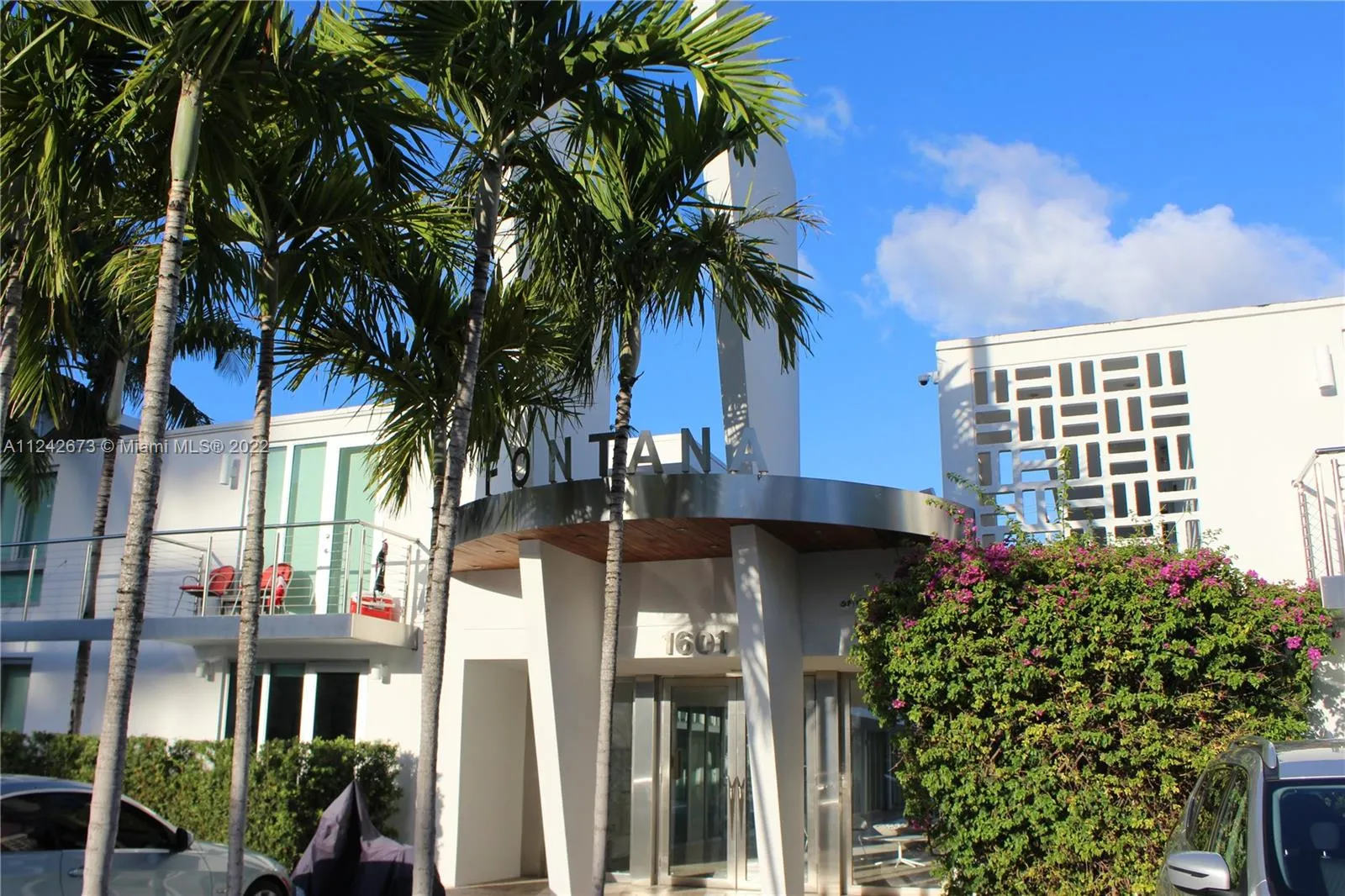 1 bedroom 1 bath for sale at 1601 West Ave # 213, Miami Beach FL 33139