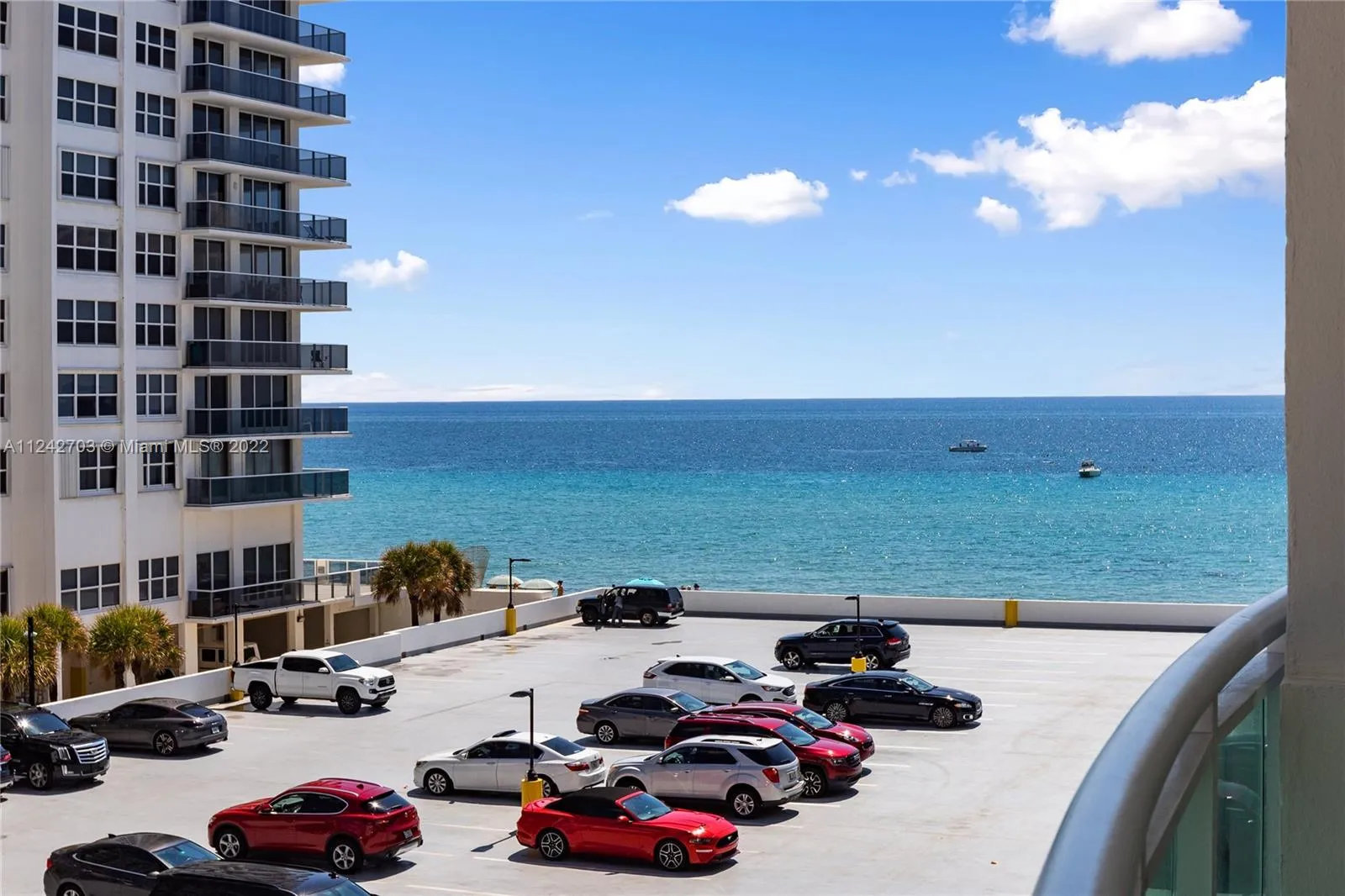 1 bedroom 1 bath for sale at 3001 S Ocean Dr # 401, Hollywood FL 33019