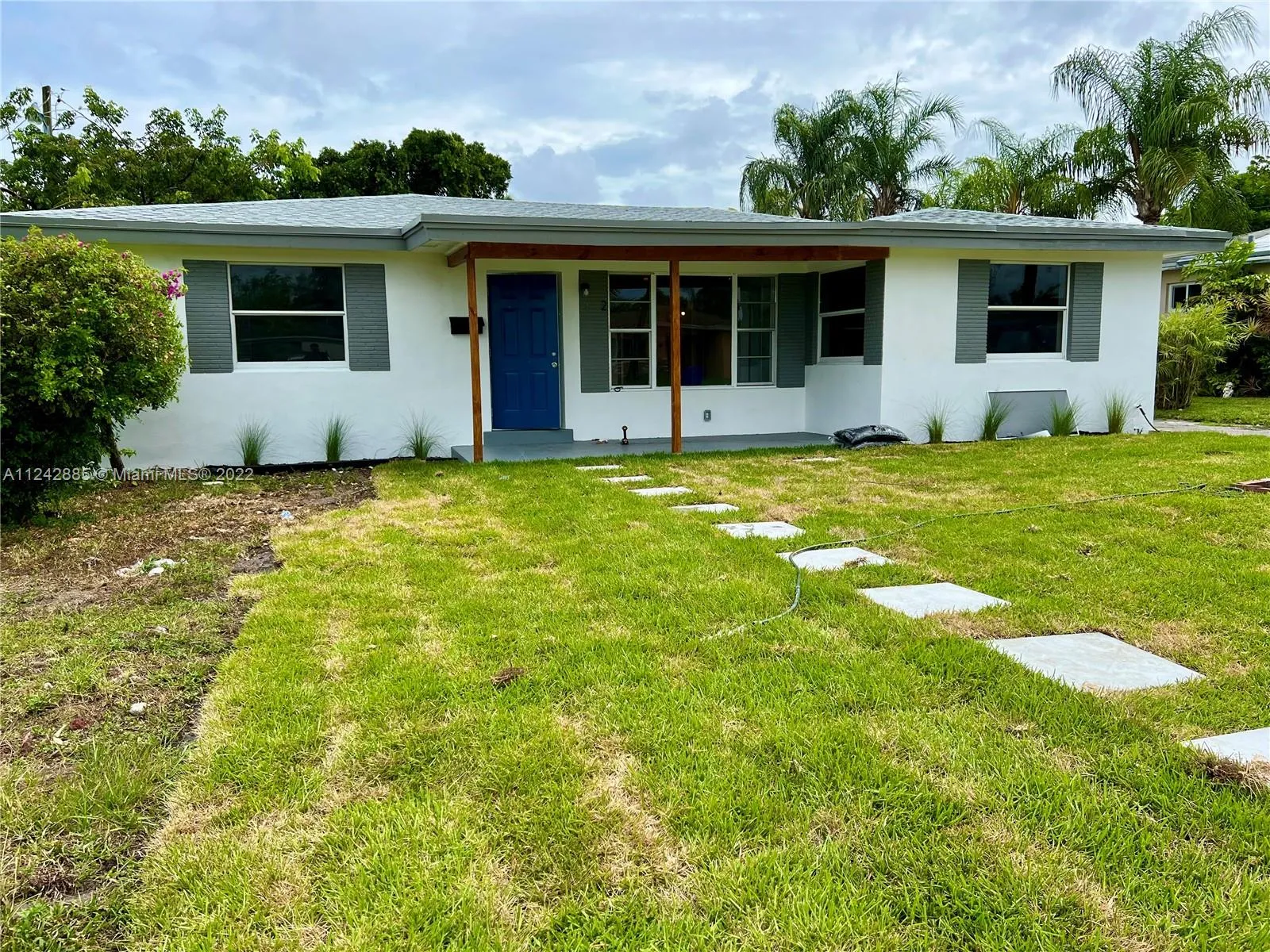 2612 Rodman St, Hollywood FL 33020