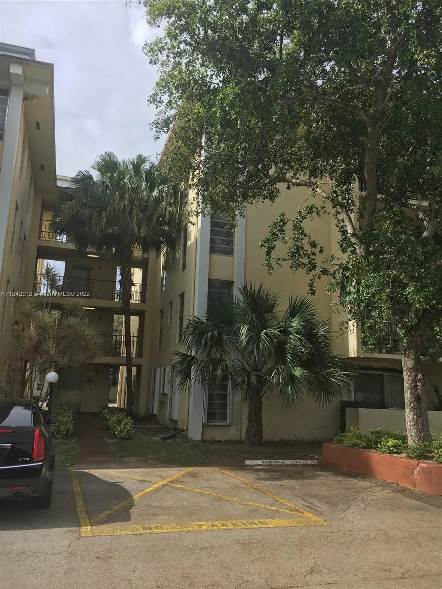 11905 NE 2nd Ave # C311, North Miami FL 33161