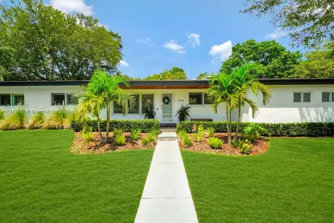 12100 SW 69th Ct, Pinecrest FL 33156