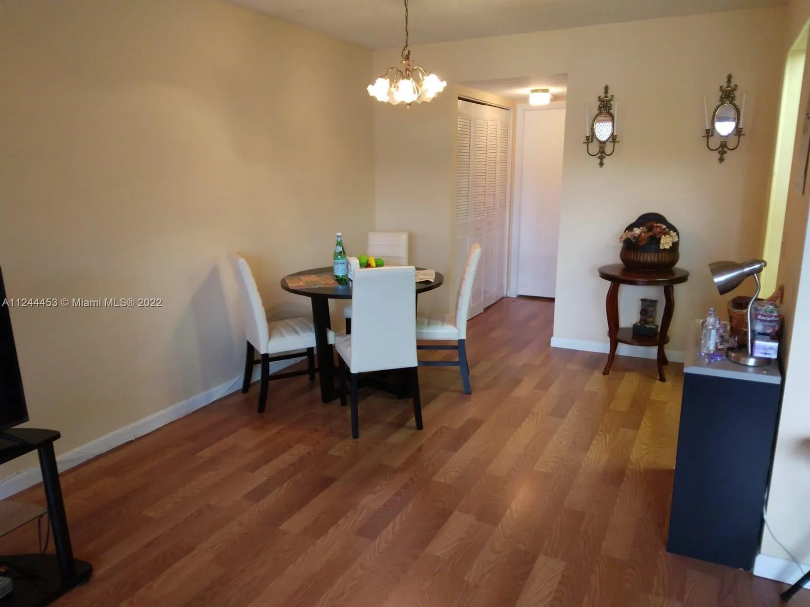 206 Sheffield I # 206, West Palm Beach FL 33417