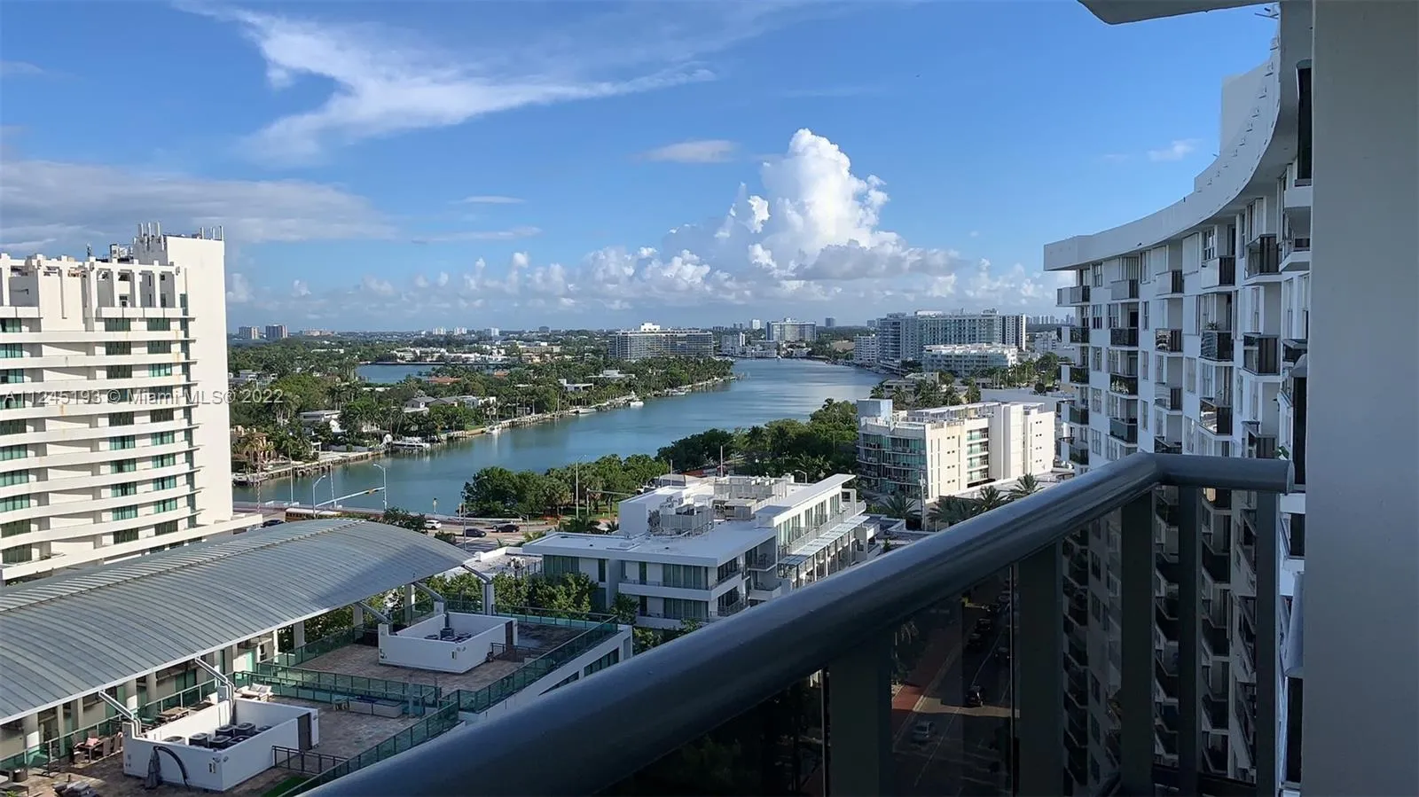 6039 Collins Ave # 1129, Miami Beach FL 33140