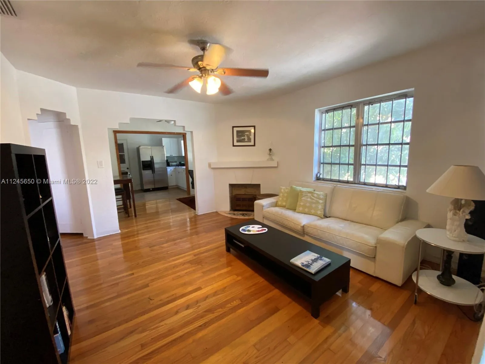 300 NW 13th Ave, Miami FL 33125