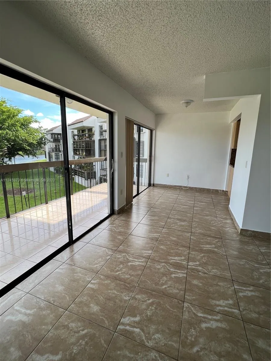 1300 SW 122nd Ave # 2, Miami FL 33184