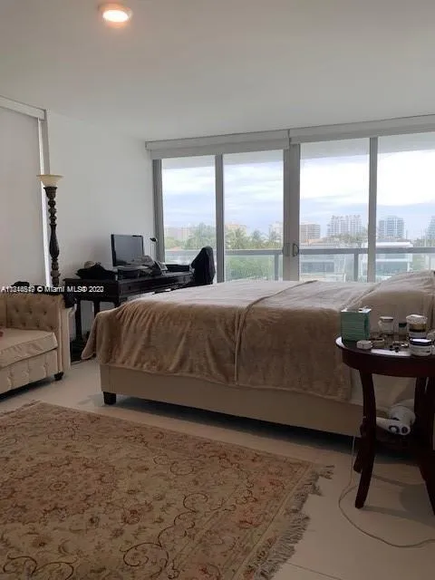9261 E Bay Harbor Dr # 402, Bay Harbor Islands FL 33154
