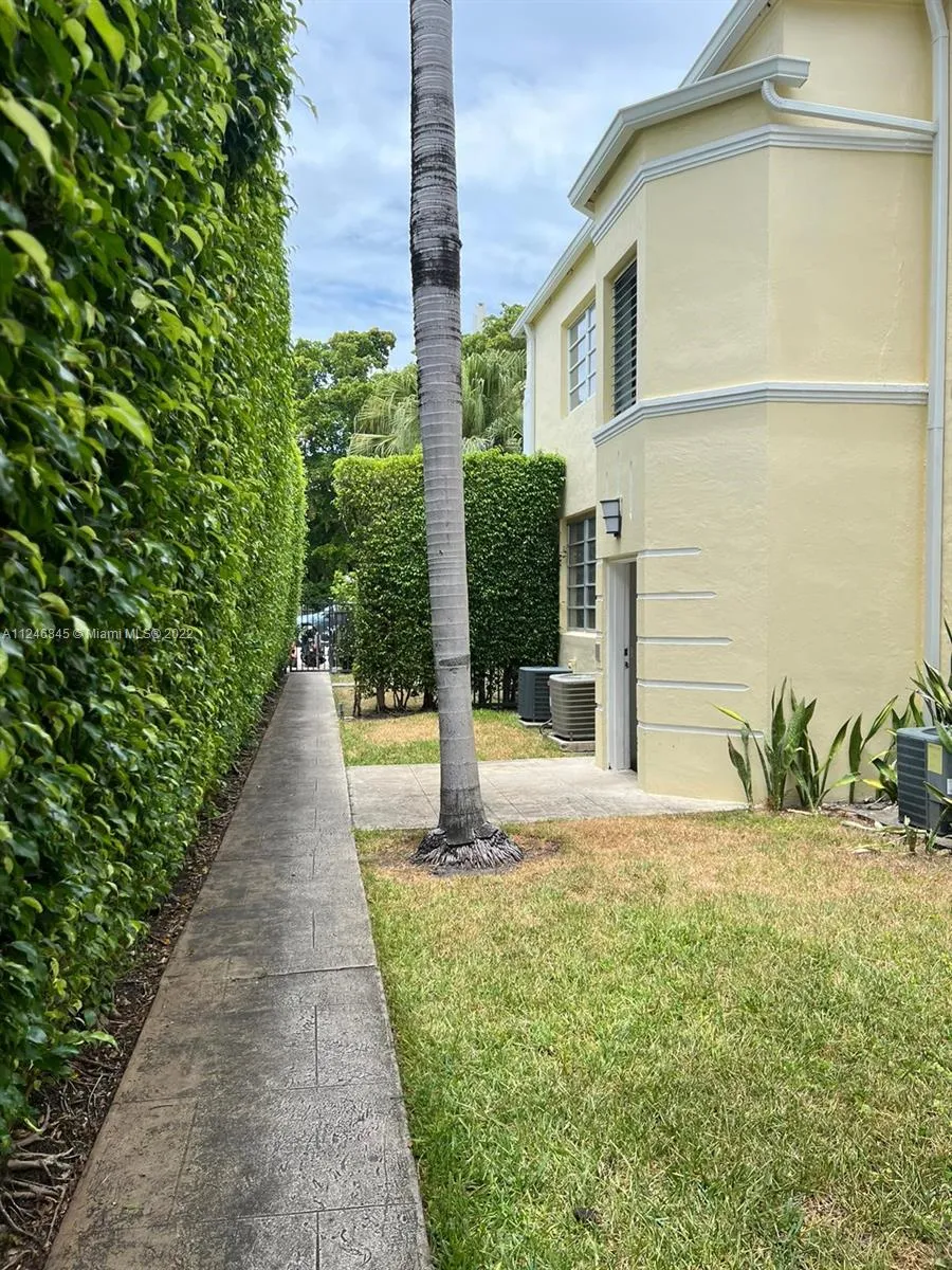 1535 Meridian Ave # 3, Miami Beach FL 33139