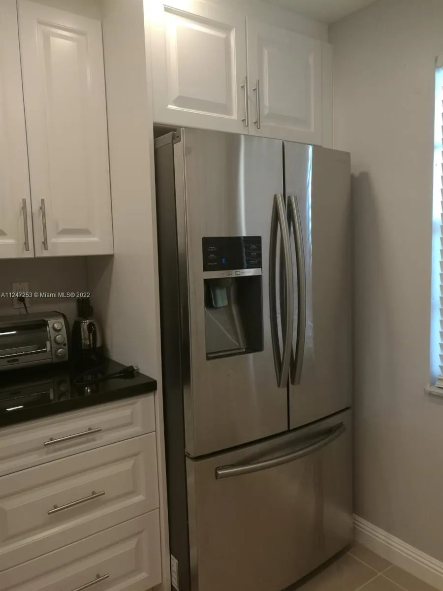3940 Inverrary Blvd # A, Lauderhill FL 33319