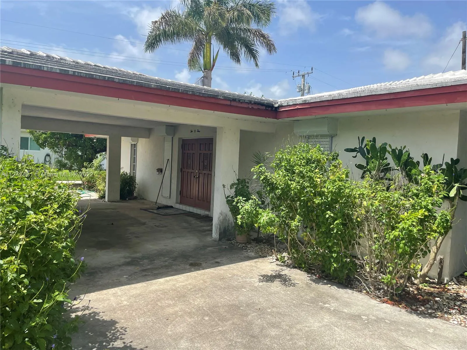 205 SE 3rd Ave, Dania Beach FL 33004