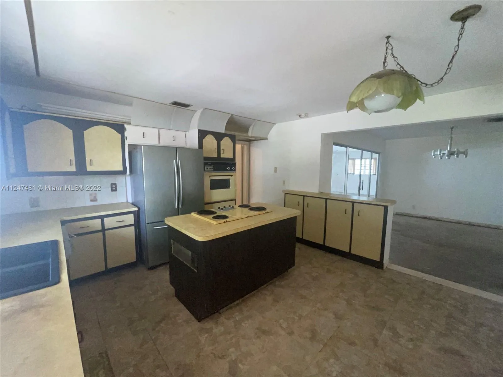 205 SE 3rd Ave, Dania Beach FL 33004