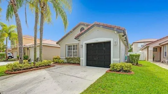 3 bedroom 2 bath for sale at 17914 SW 29th Ct, Miramar FL 33029