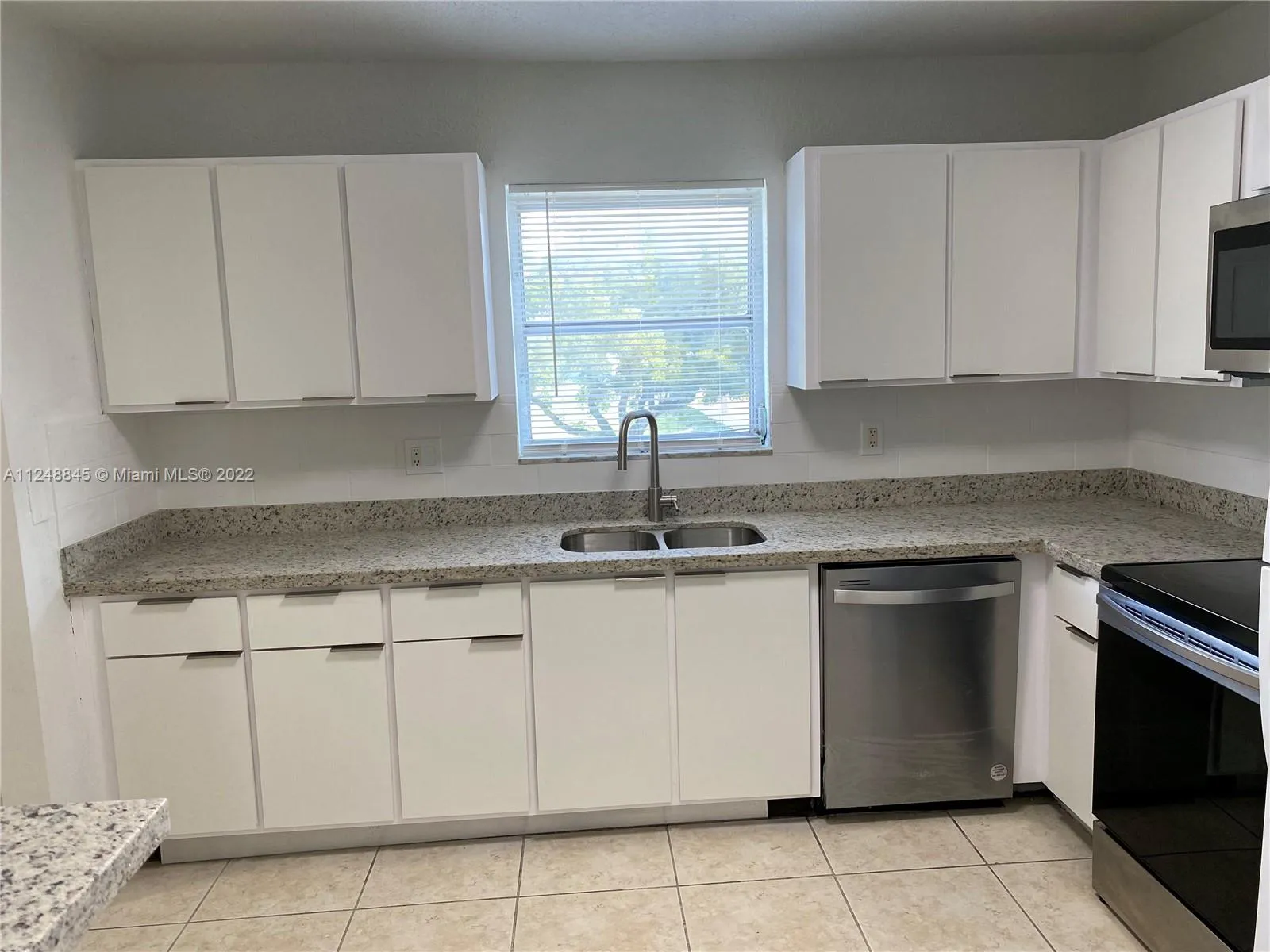 2836 Fillmore St # 37, Hollywood FL 33020