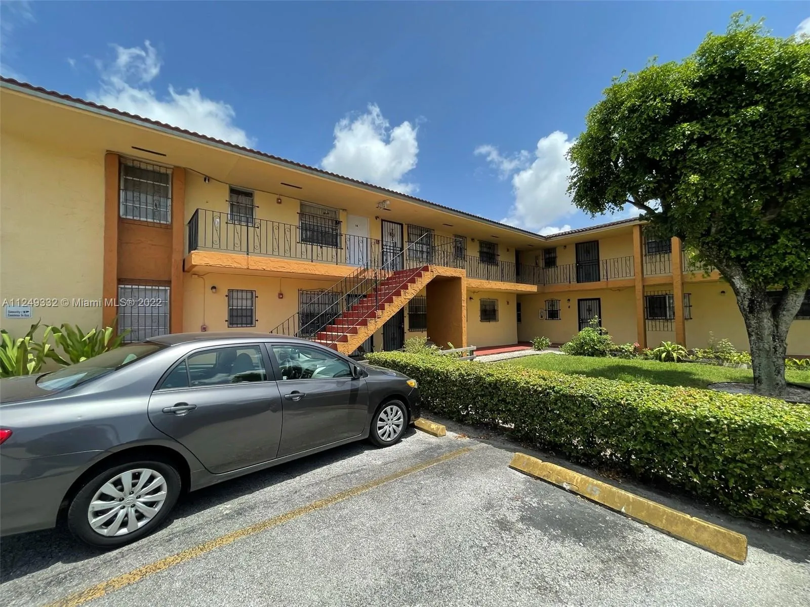 3 bedroom 2 bath for sale at 4050 NW 135th St # 1, Opa-Locka FL 33054