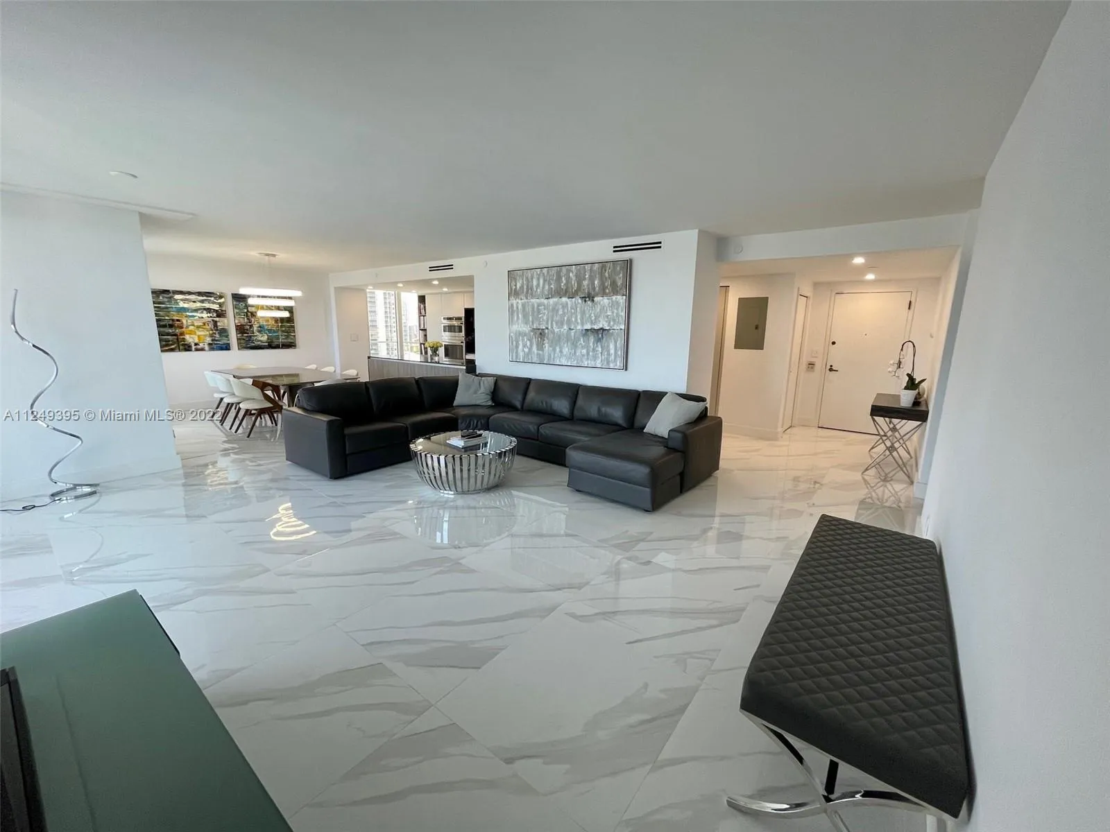 19707 Turnberry Way # 2, Aventura FL 33180