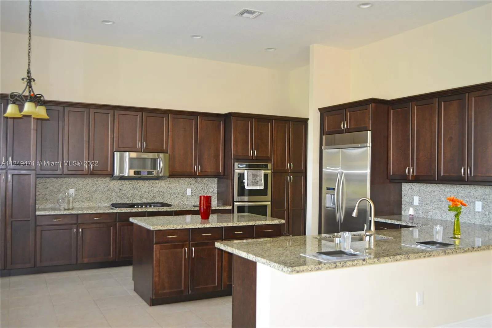 8248 Lost Creek Ln, Delray Beach FL 33446