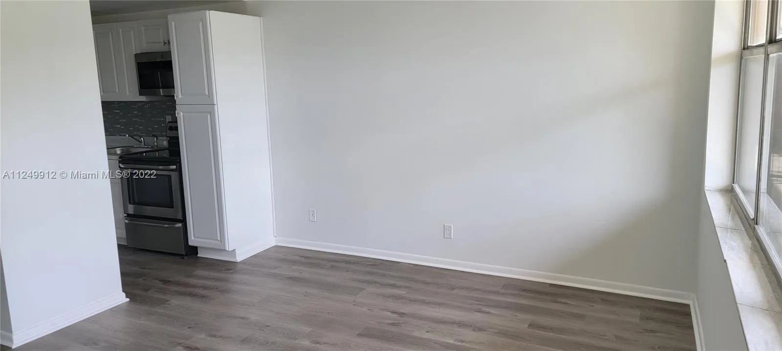 9061 Sunrise Lakes Blvd # 116, Sunrise FL 33322