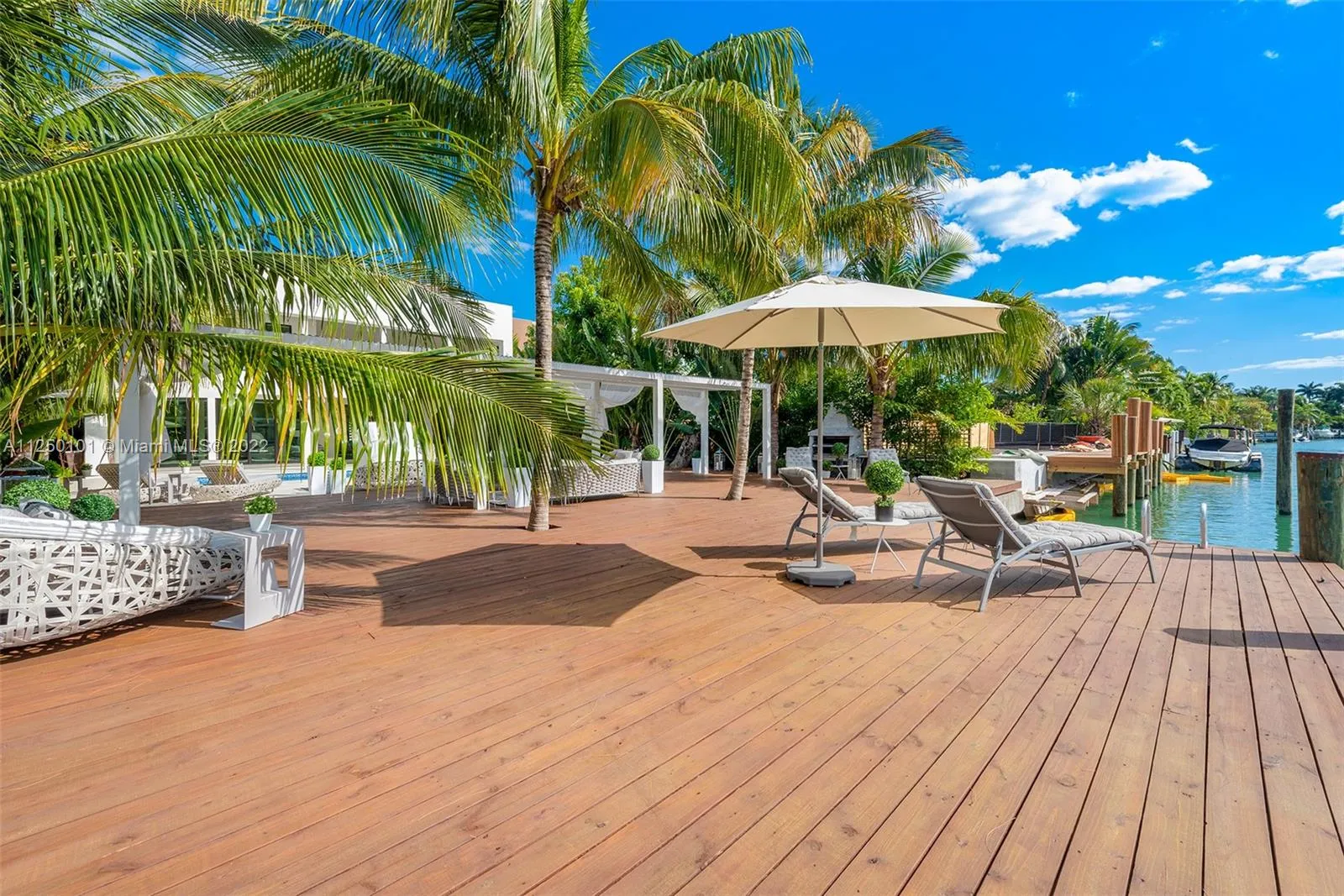 3734 Chase Ave, Miami Beach FL 33140