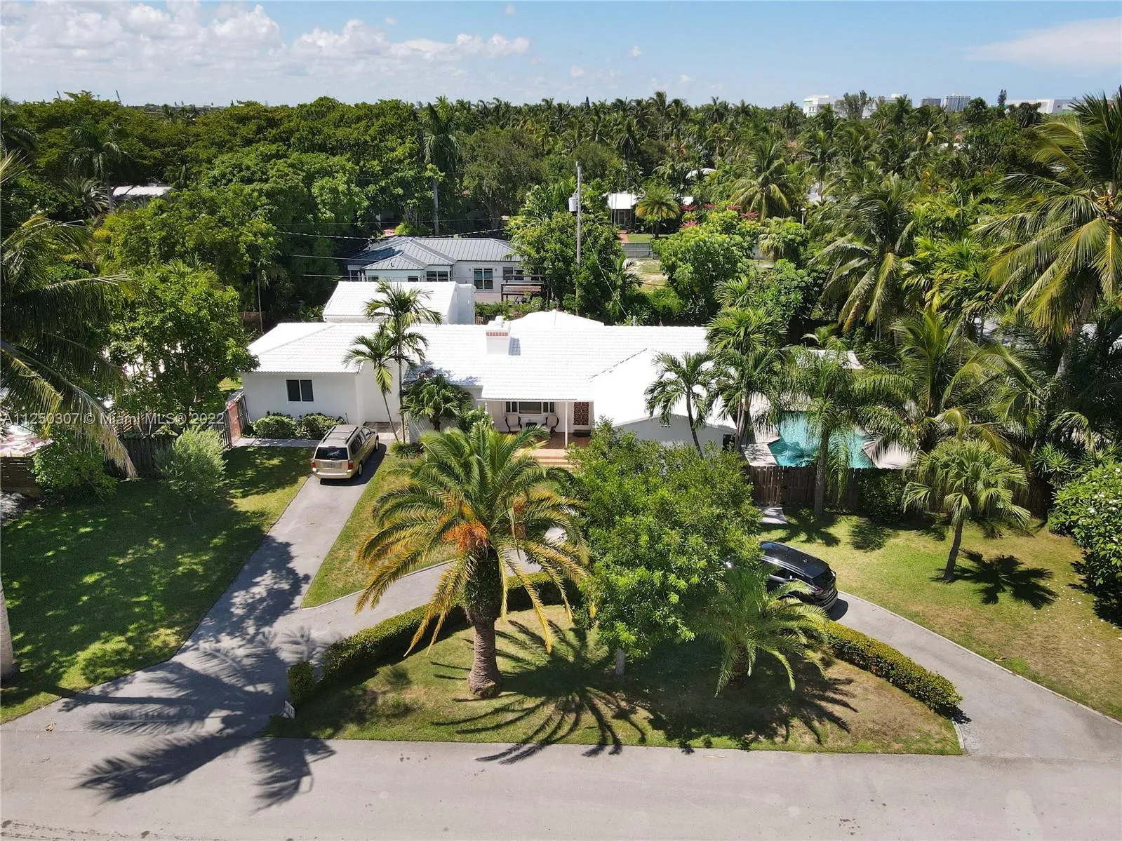 for sale at 921 NE 73rd St, Miami FL 33138