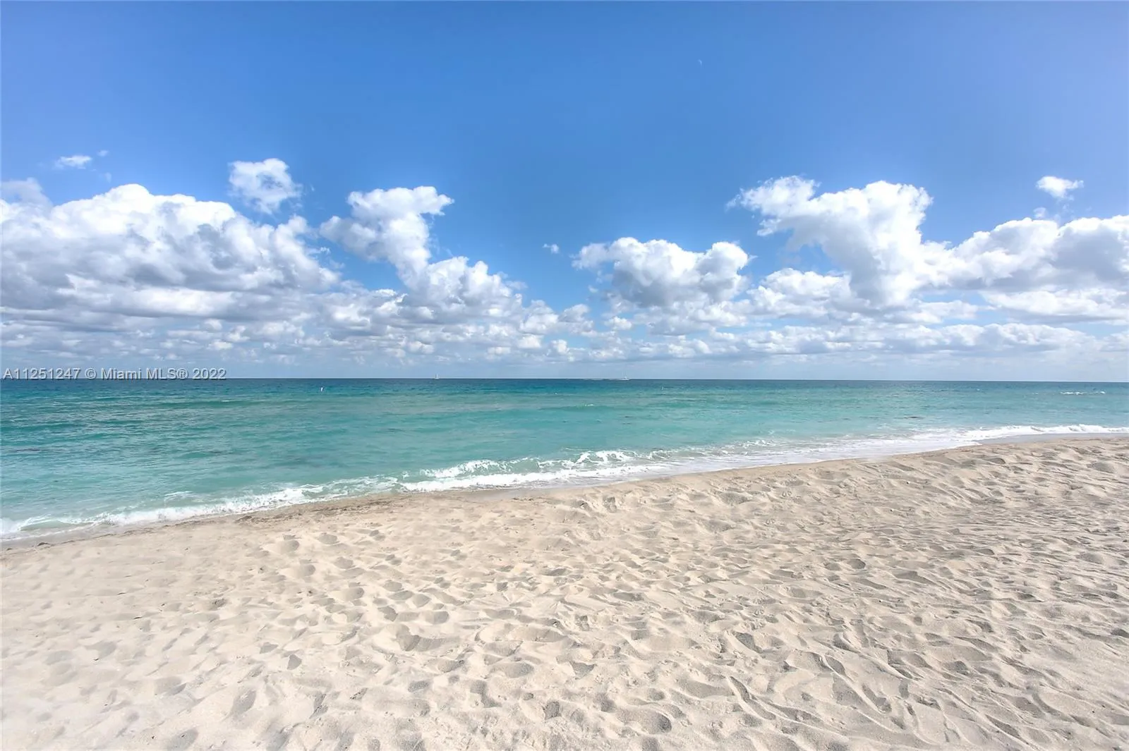 1 bedroom 1 bath for rent at 9225 Collins Ave # 1404, Surfside FL 33154