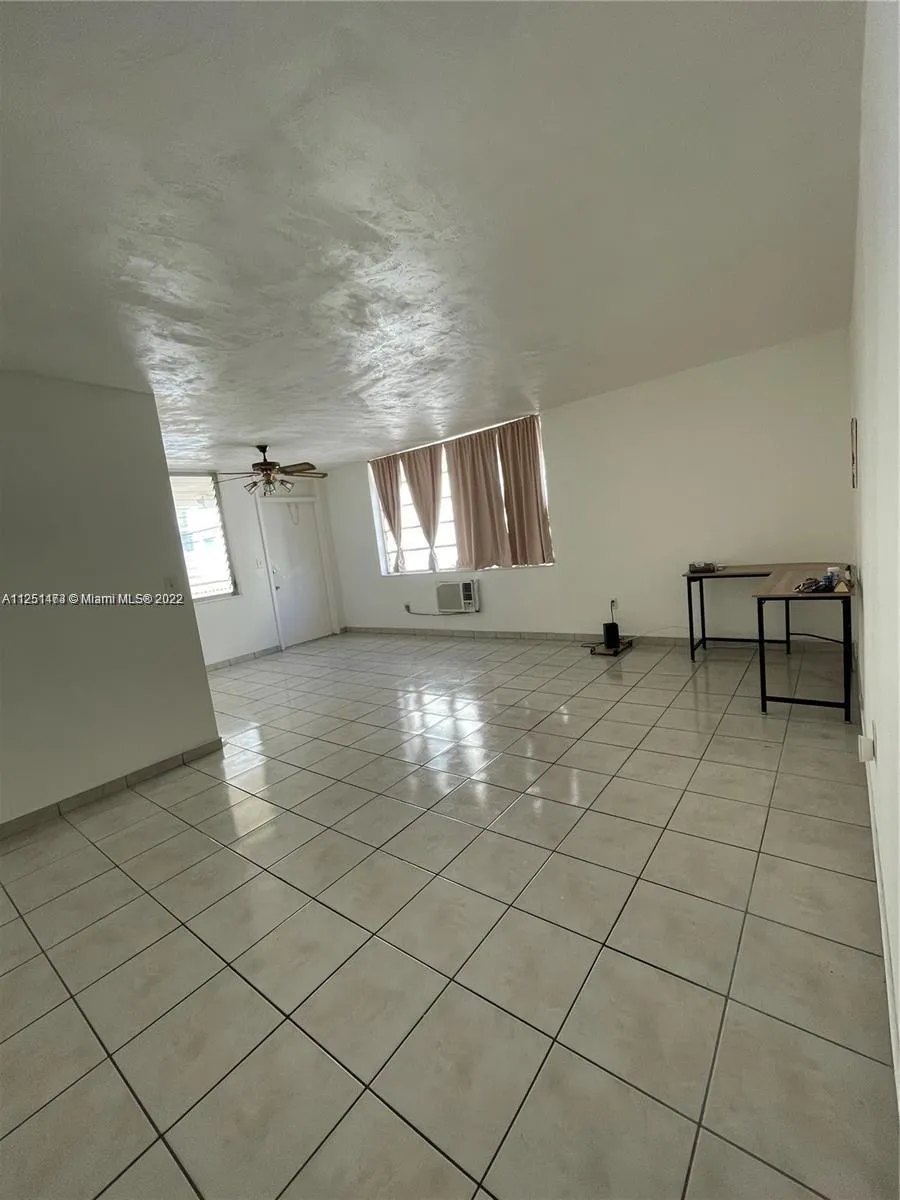 441 Collins Ave # 24, Miami Beach FL 33139