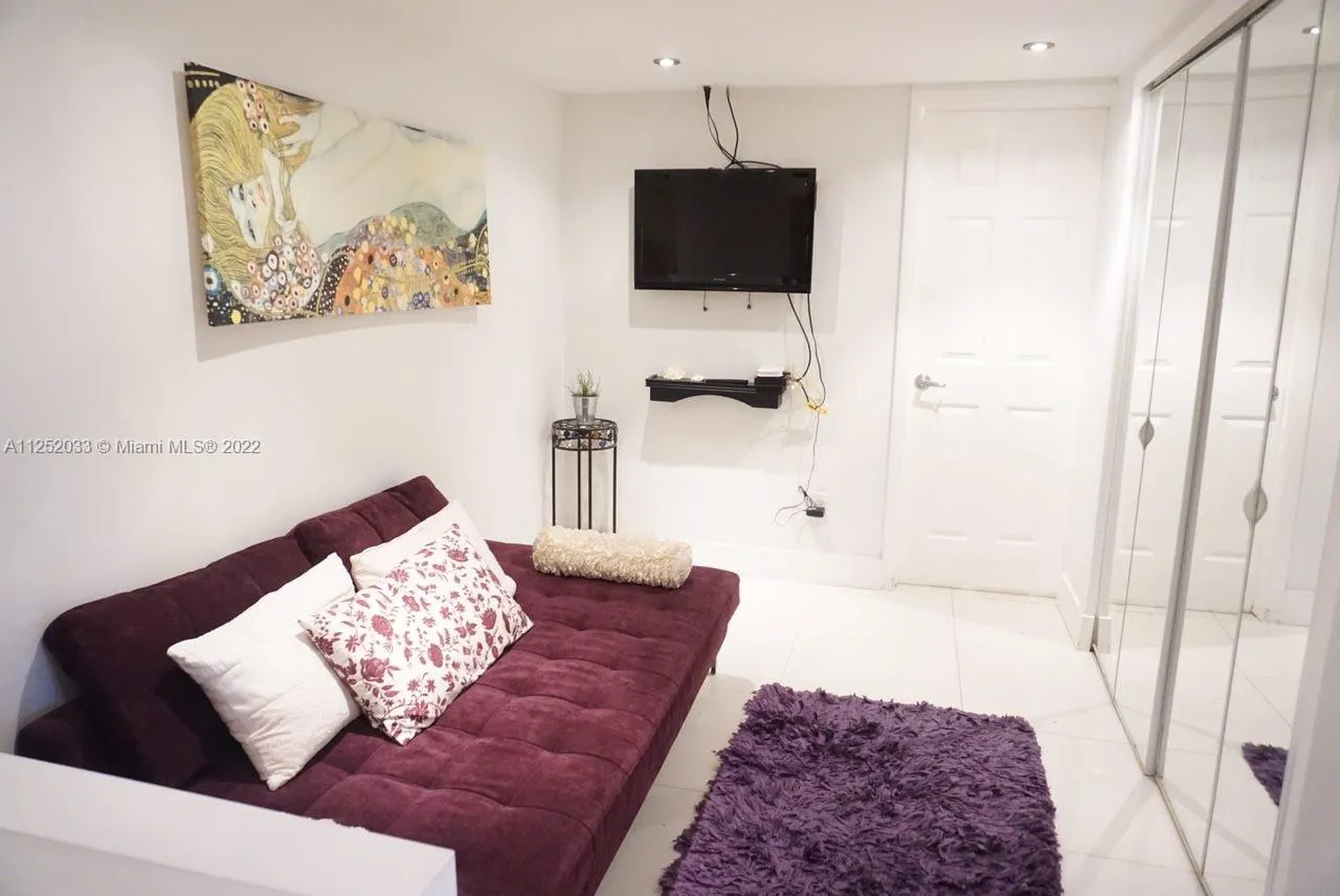 5161 COLLINS AV # 309, Miami Beach FL 33140