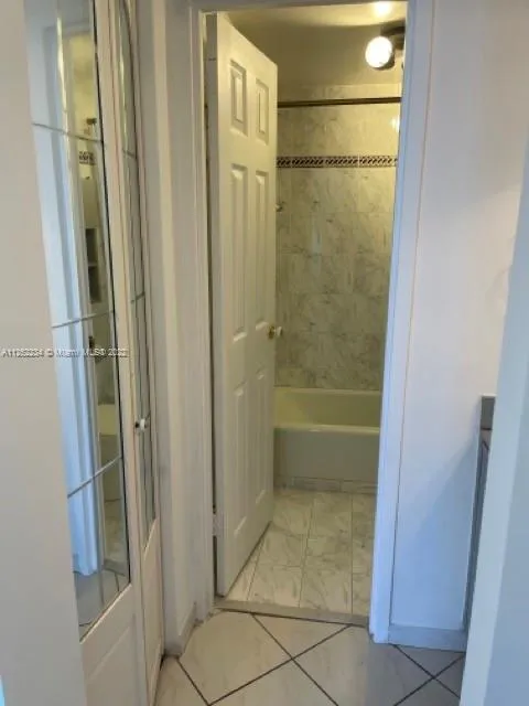 2899 Collins Ave # 1638, Miami Beach FL 33140