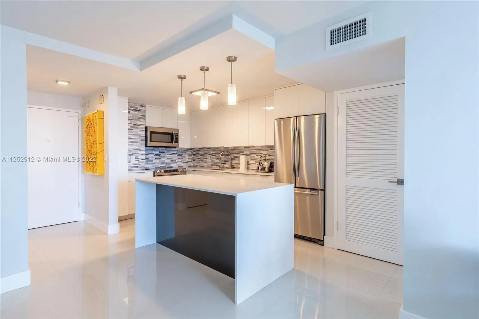 150 SE 25th Rd, Miami FL 33129