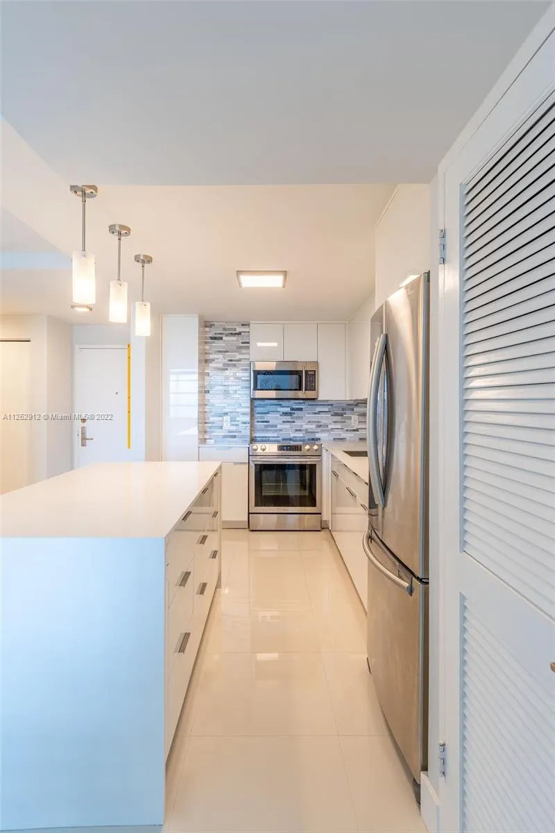 150 SE 25th Rd, Miami FL 33129