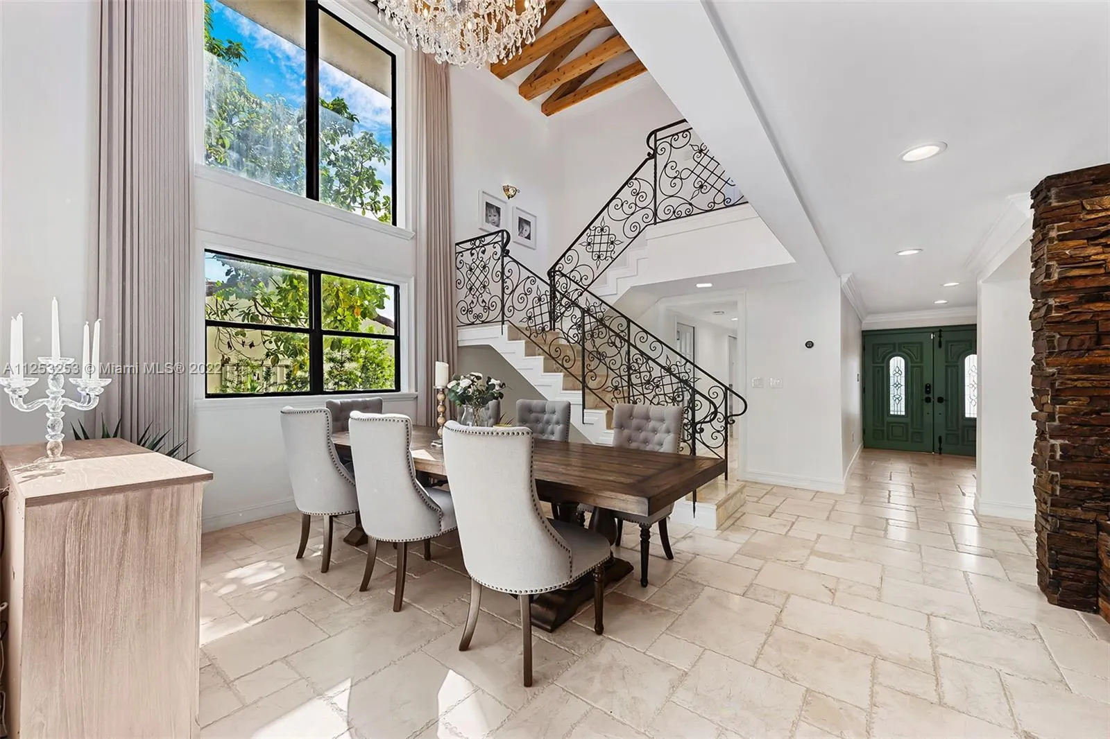 1556 71st St, Miami Beach FL 33141