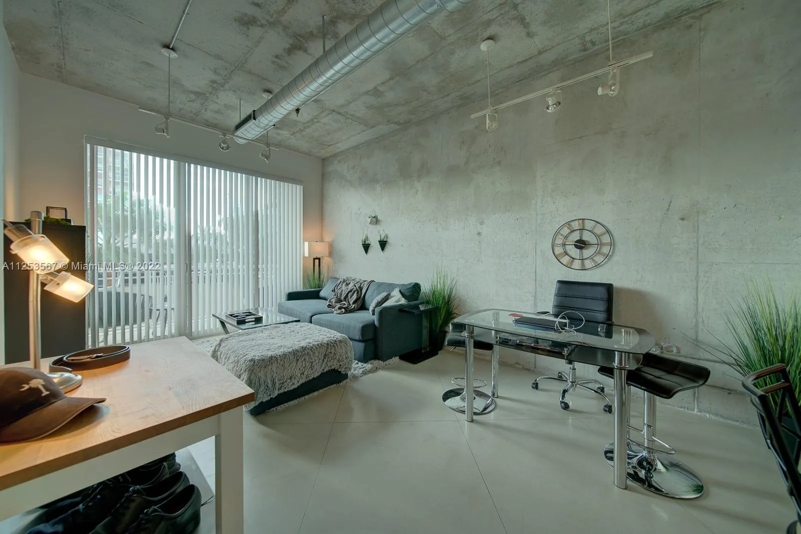 2001 Biscayne Blvd # 3401, Miami FL 33137