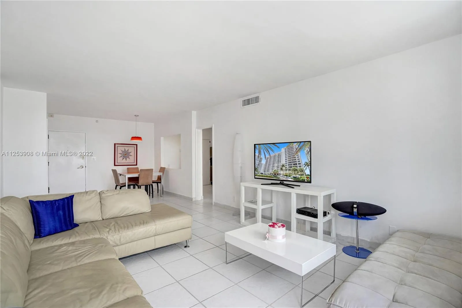 5700 Collins Ave # 5B, Miami Beach FL 33140