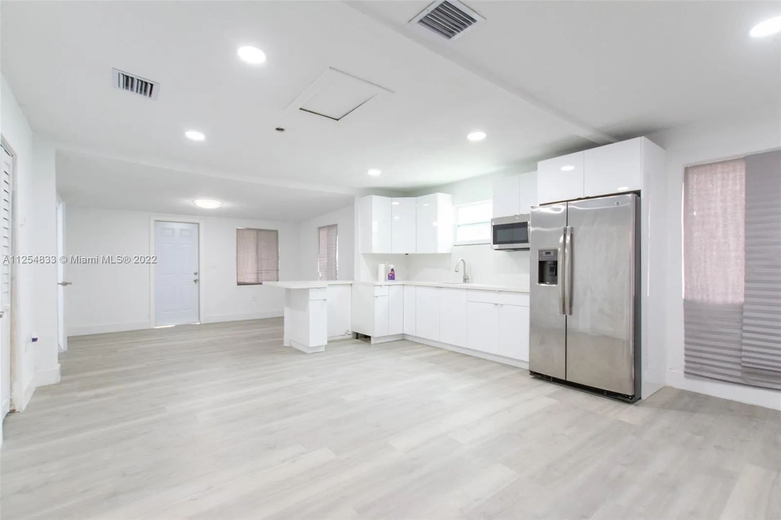 5531 NW 24th Ave, Miami FL 33142