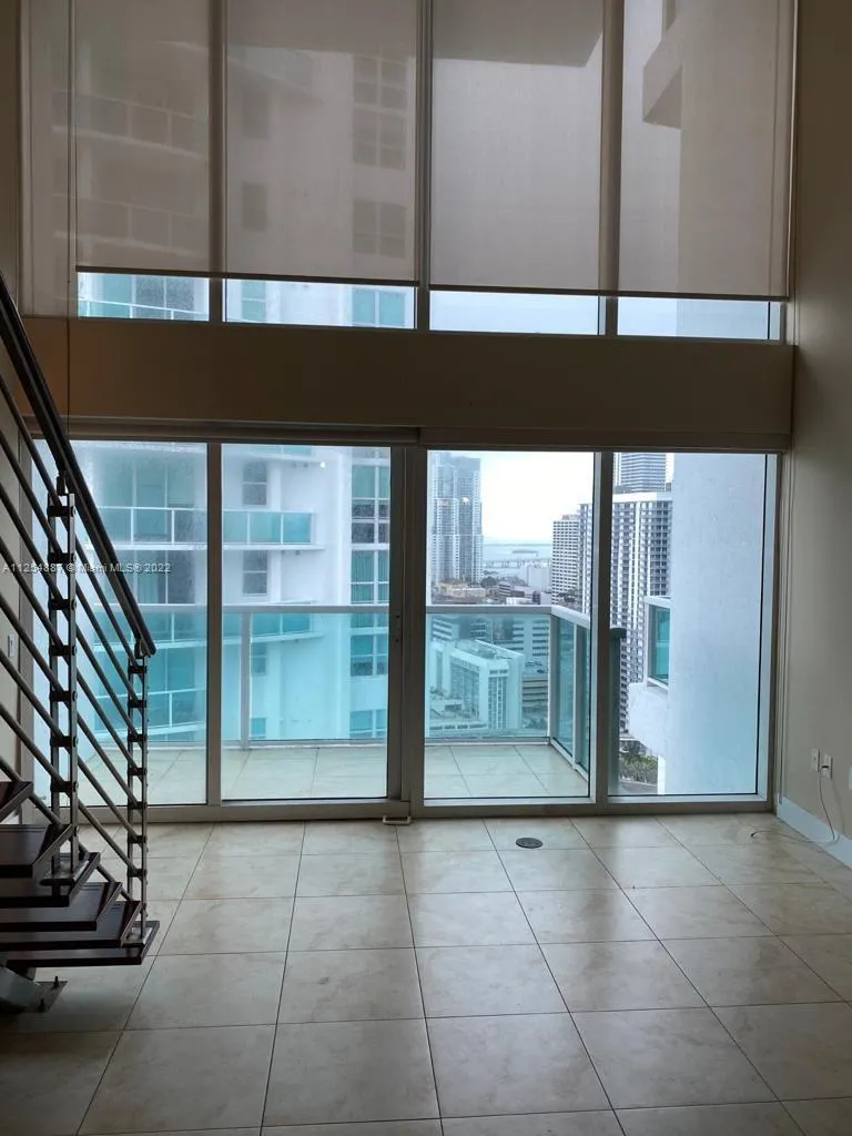 41 SE 5th St # 1815, Miami FL 33131