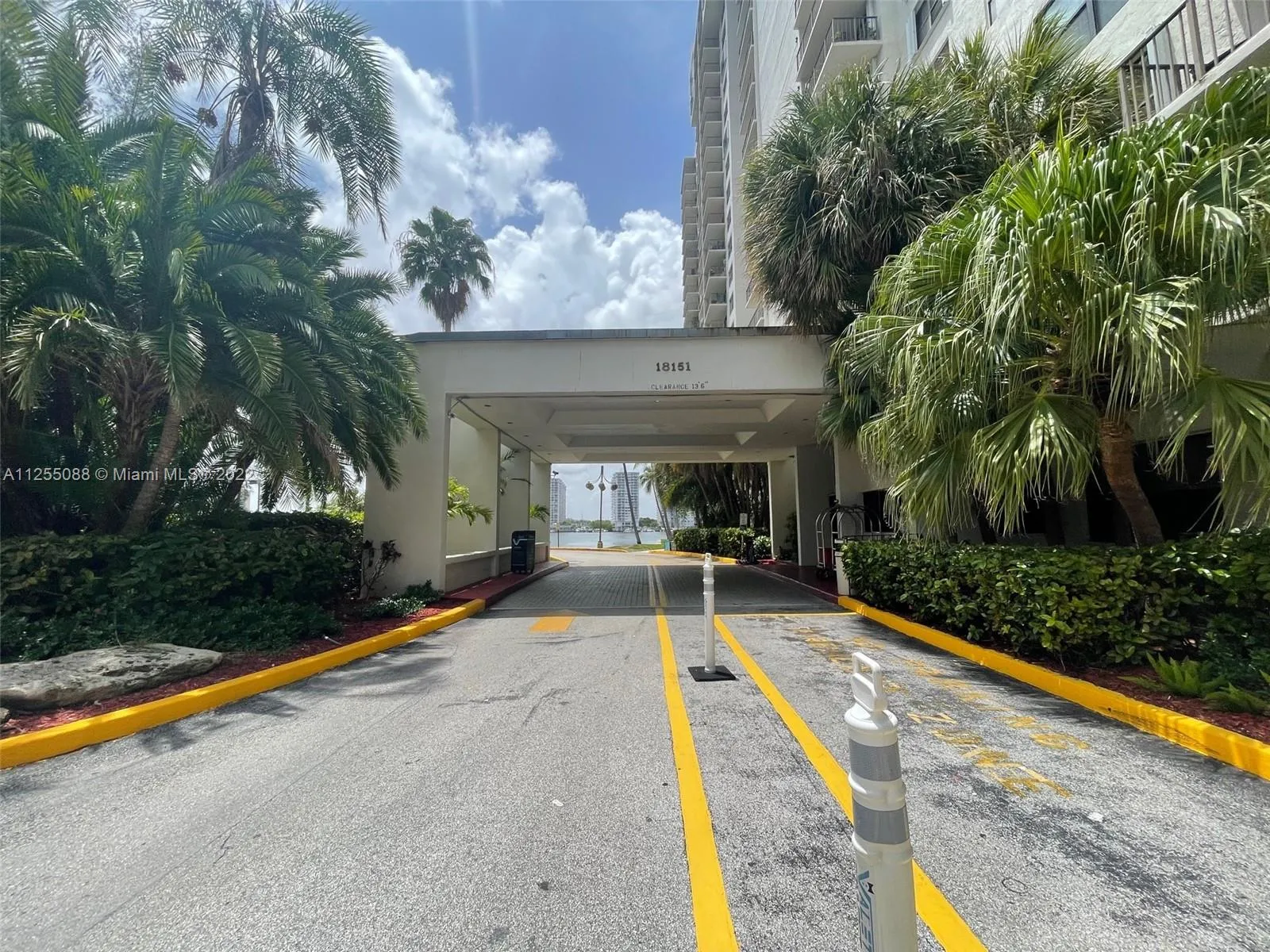 18151 NE 31st Ct # 205, Aventura FL 33160