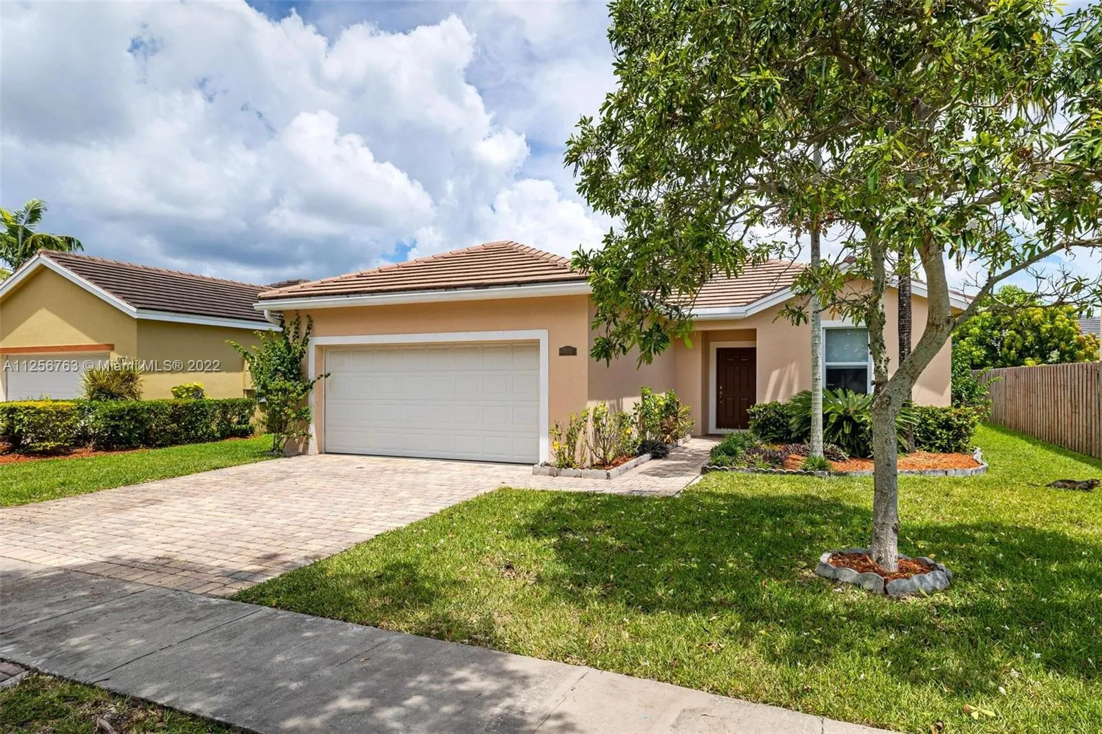 3 bedroom 2 bath for sale at 3079 SE 6th St, Homestead FL 33033