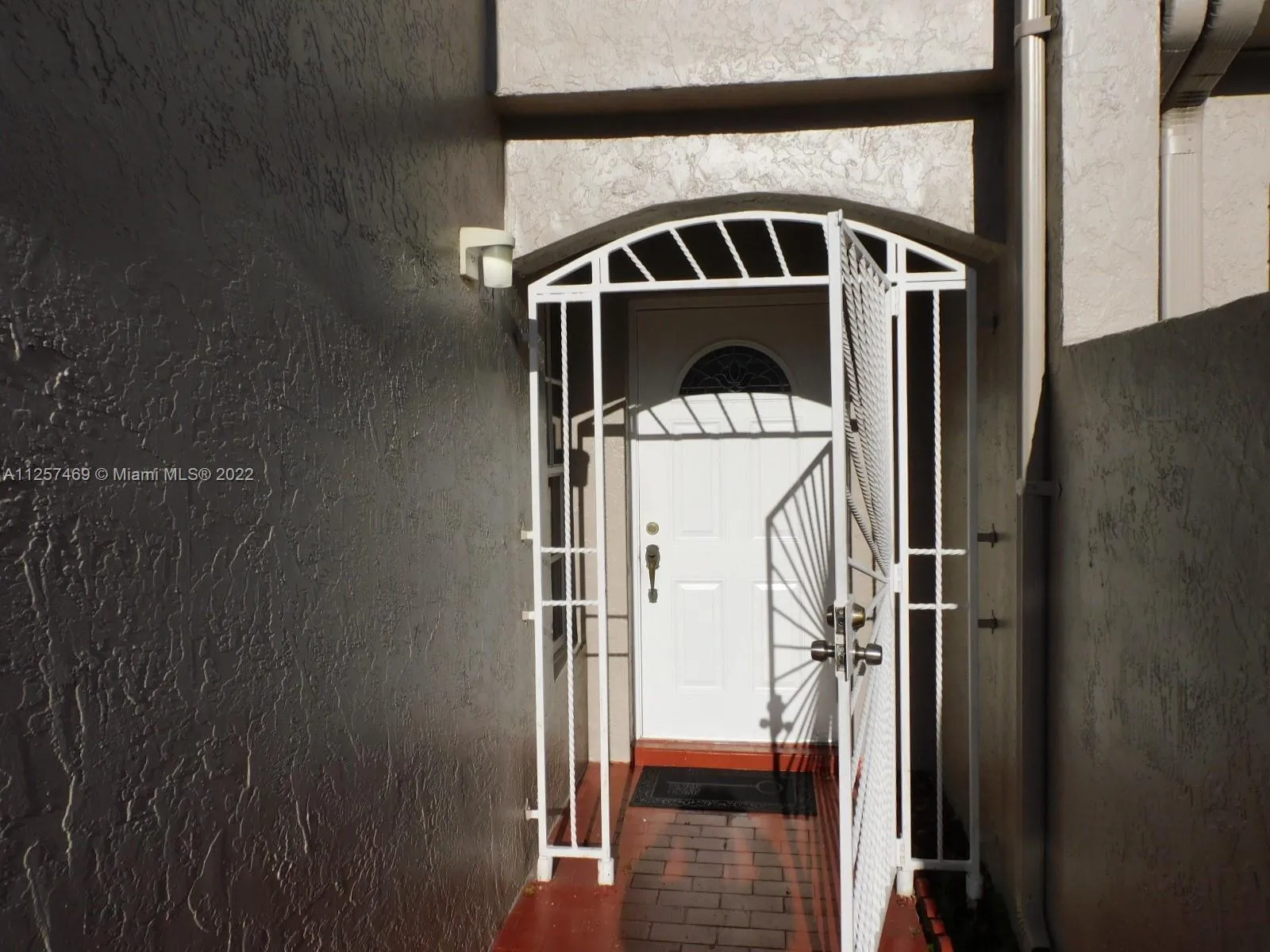 6492 SW 129th Ave, Miami FL 33183