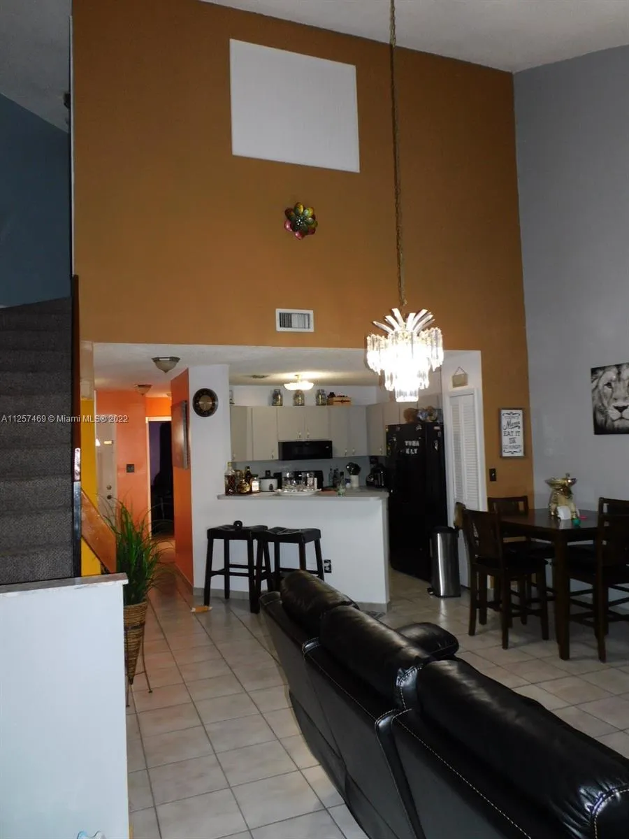 6492 SW 129th Ave, Miami FL 33183