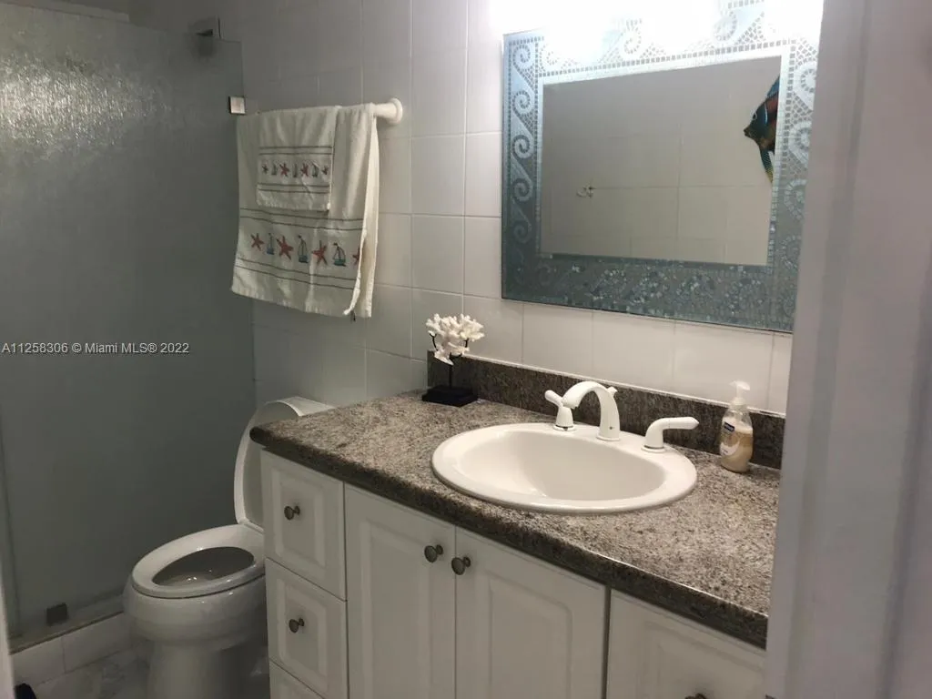 5161 Collins Ave # 412, Miami Beach FL 33140