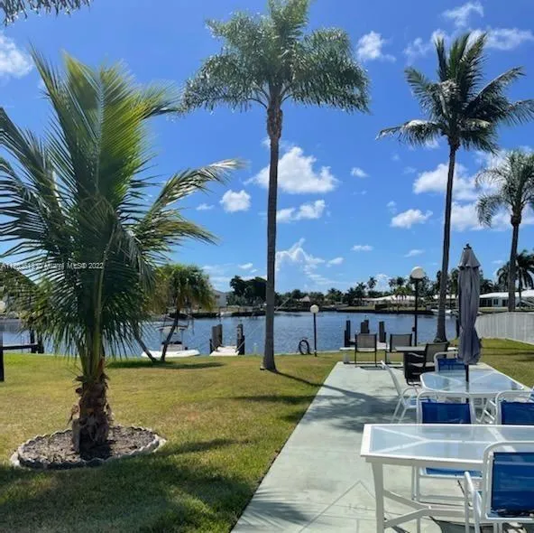 2 bedroom 2 bath for sale at 600 Pine Dr # 306, Pompano Beach FL 33060