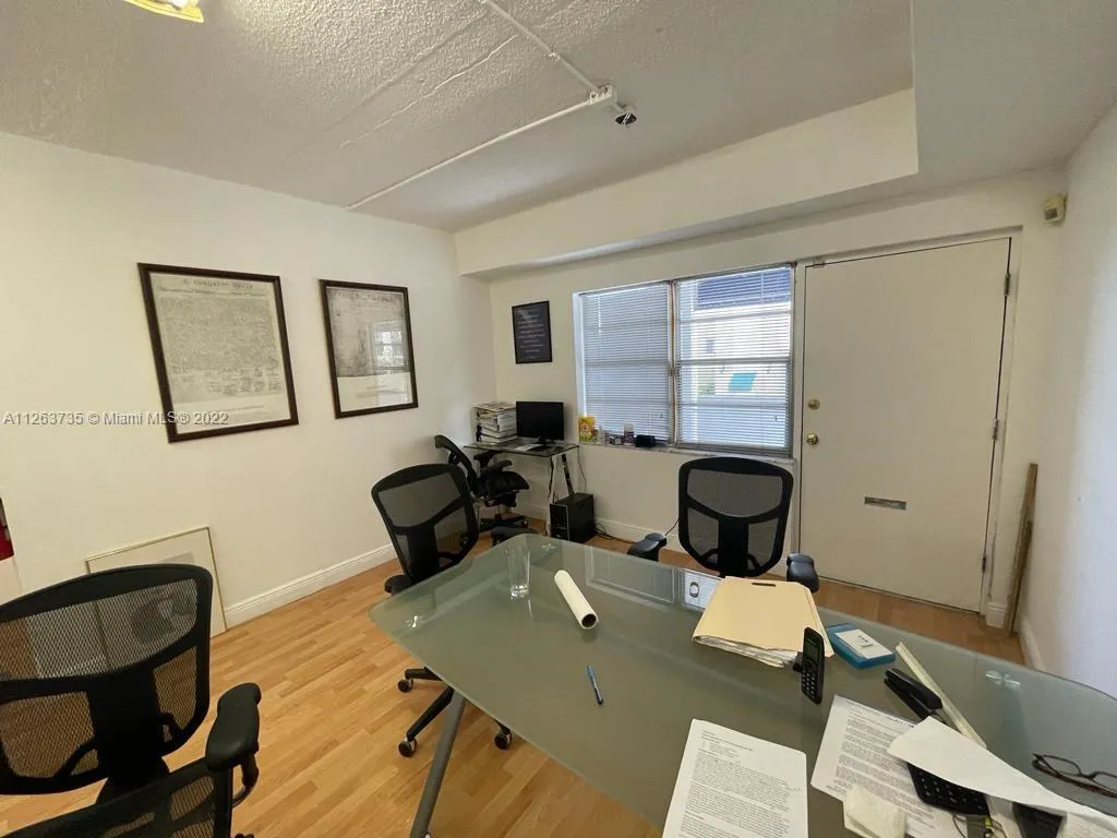 145 Madeira Ave # 202, Coral Gables FL 33134