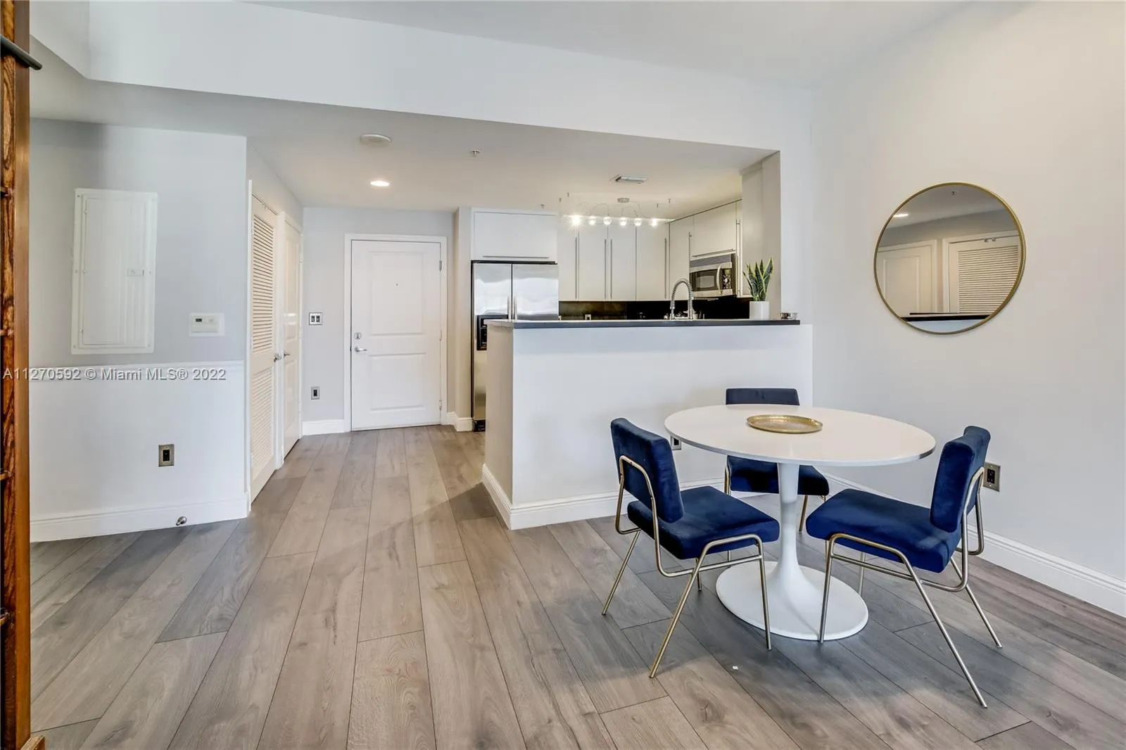 10 Aragon Ave # 711, Coral Gables FL 33134