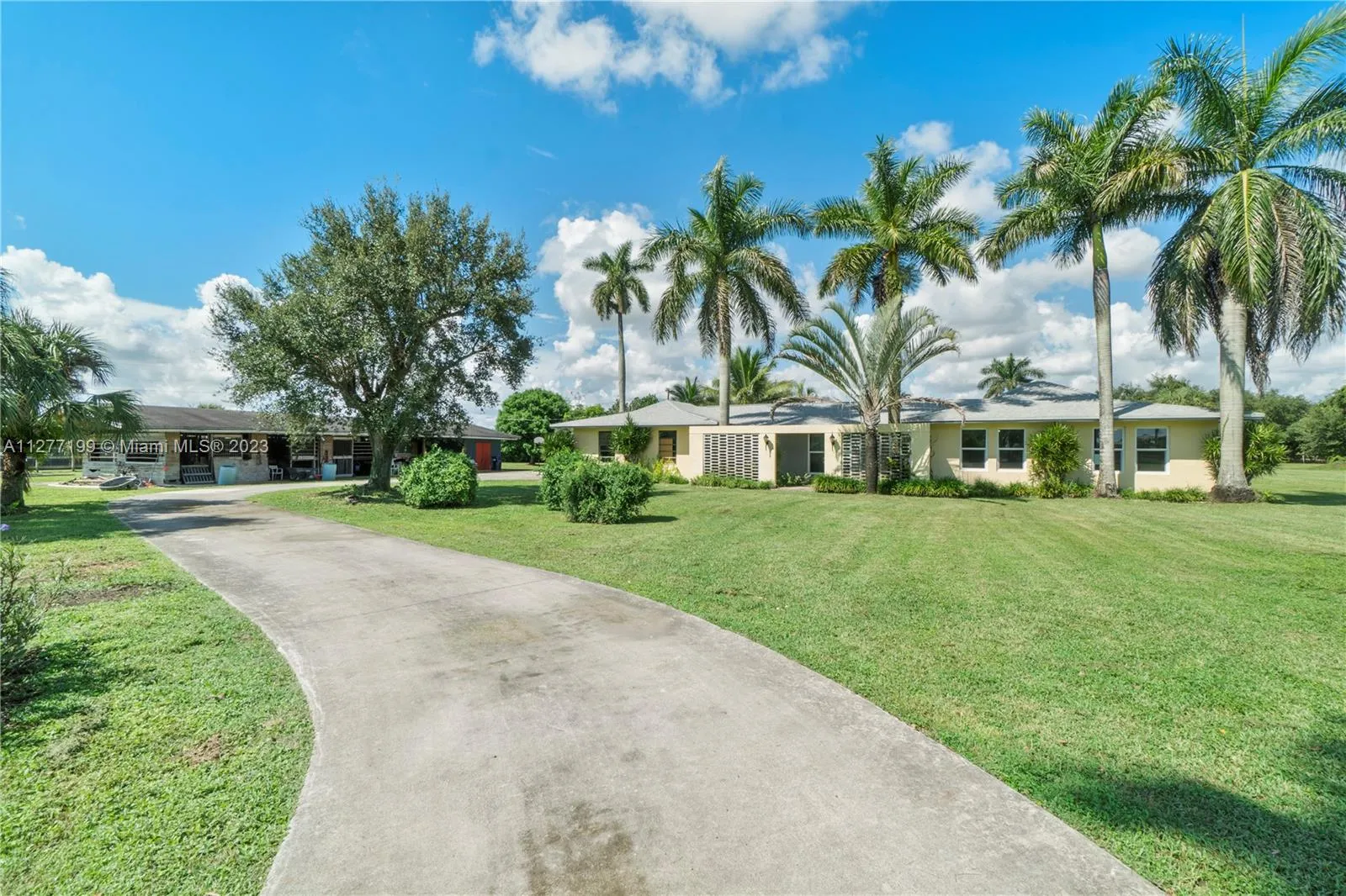 25950 SW 187 AVE, Homestead FL 33031