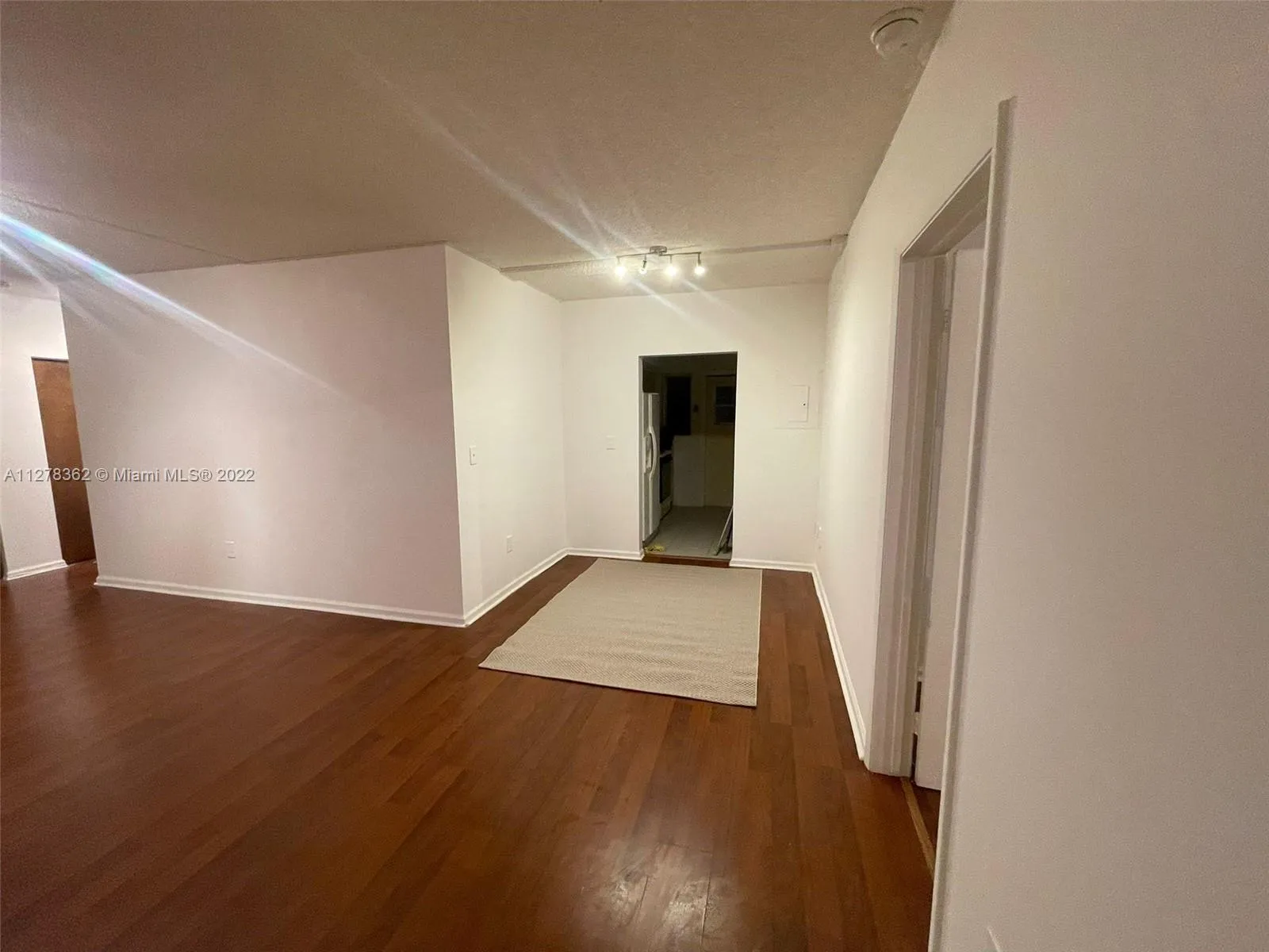 7945 East Dr # 302, North Bay Village FL 33141