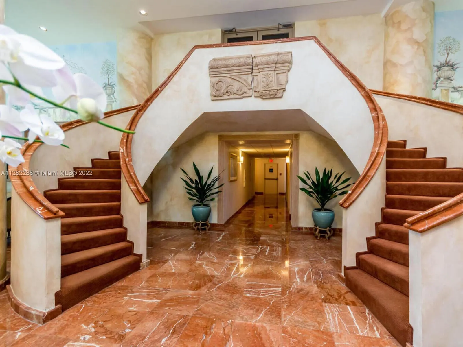 3500 Mystic Pointe Dr # 405, Aventura FL 33180