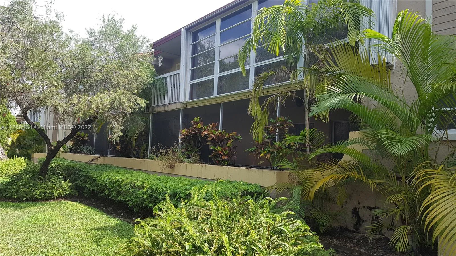 4630 NW 102nd Ave # 15, Doral FL 33178