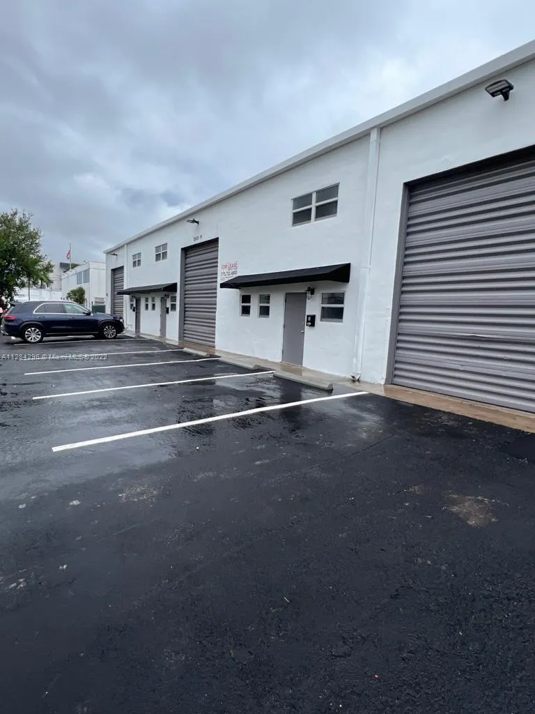12415 NE 13th Ave, North Miami FL 33161
