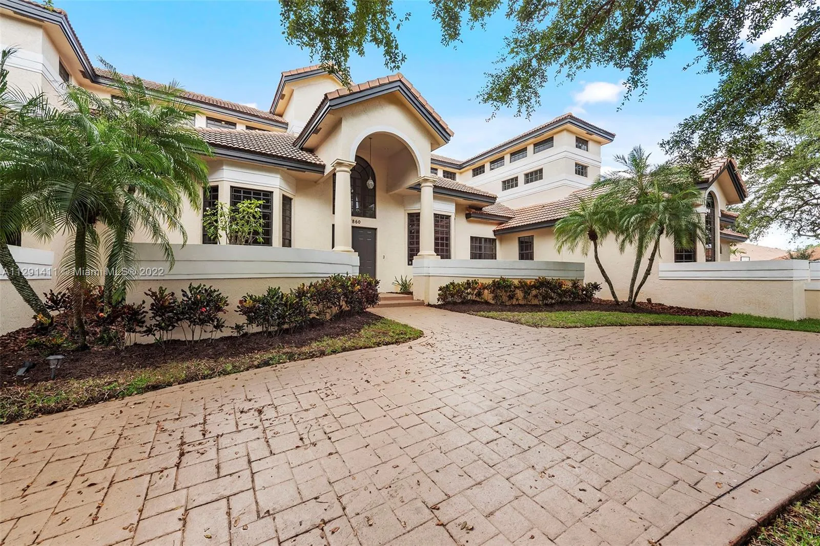 1860 Merion Ln, Coral Springs FL 33071